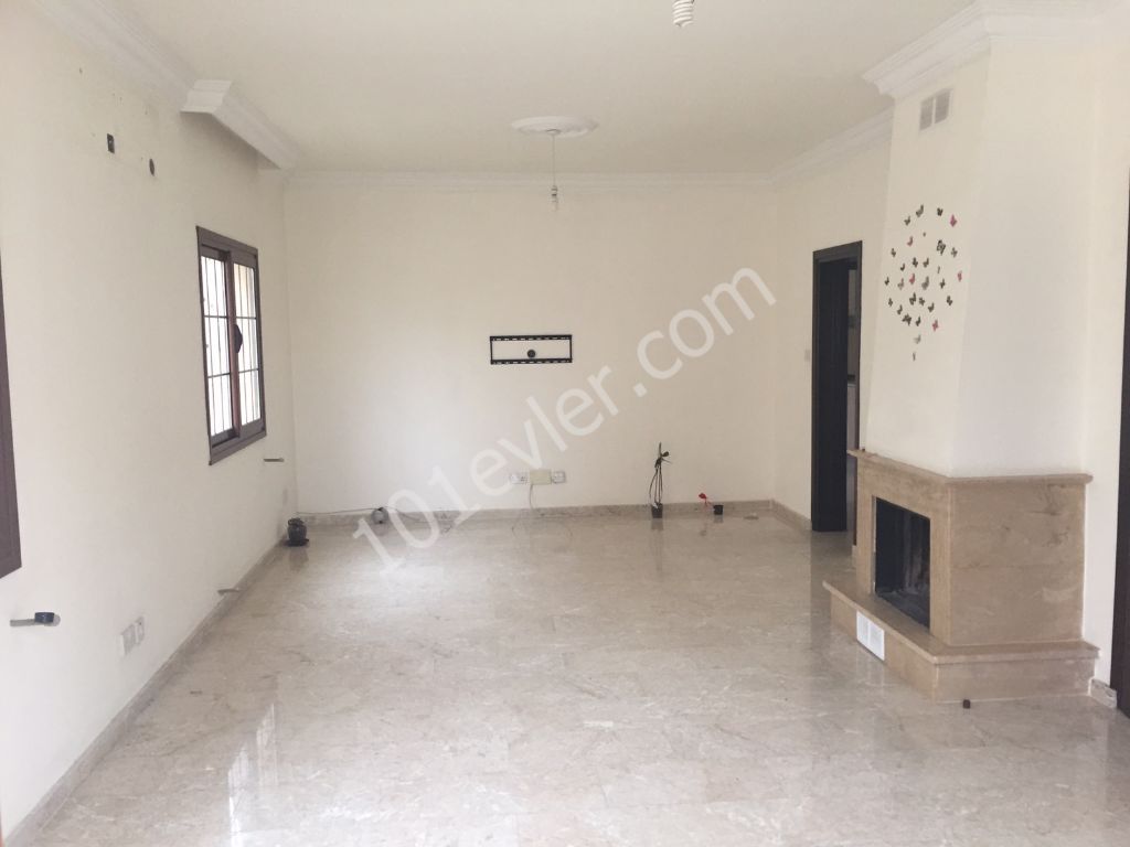 3+1 Unfurnished Duplex Detached House for Rent in Nicosia Hamitköy (Dumlupınar) Region 400 Stg