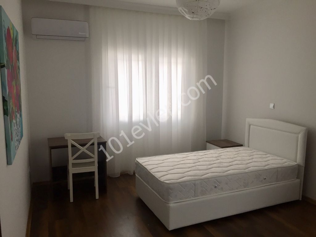 Lefkoşa Gönyeli'de Kiralık 3+1 Full Eşyalı Lüx Daire 480 Stg