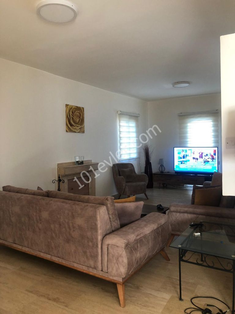 Girne Alsancak 3+1 Satılık Villa 139000 STG