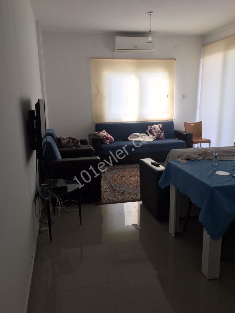 Lefkoşa Gönyeli'de Kiralık Full Eşyalı 2+1 Daire 2,400 TL