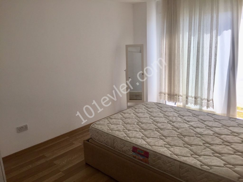 Lefkoşa Göçmenköy'de Kiralık Daire 2000 TL