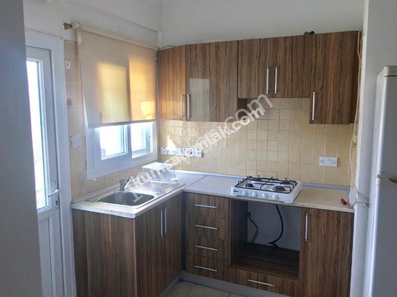 Lefkoşa K.kaymaklı'da Kiralık 2+1 Eşyalı Daire 1,500 TL