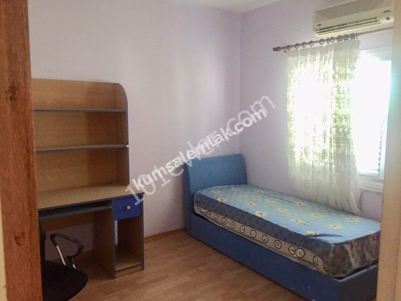 3+1 Türkische Wohnung zum Verkauf in Nikosia Ortakoy 43,000 Stg ** 