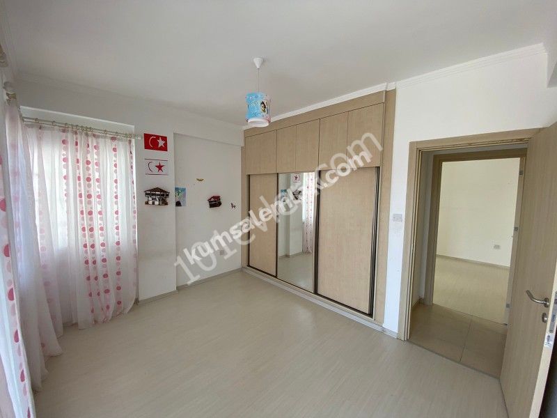 Lefkoşa K.kaymaklı'da Satılık 3+1 Türk Malı Daire 67,000 Stg