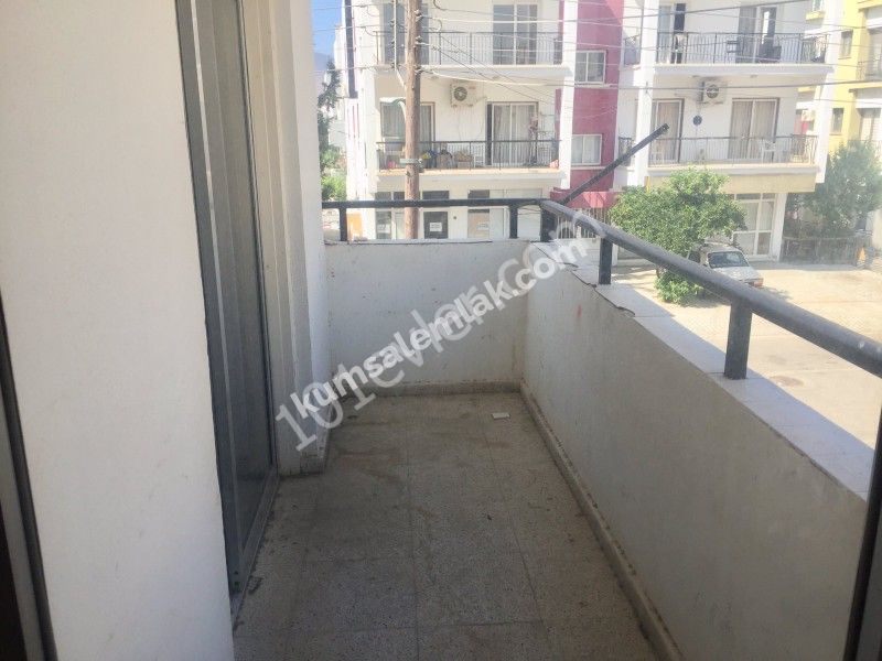 Lefkoşa Gönyeli'de Kiralık 3+1 Daire 1,800 TL