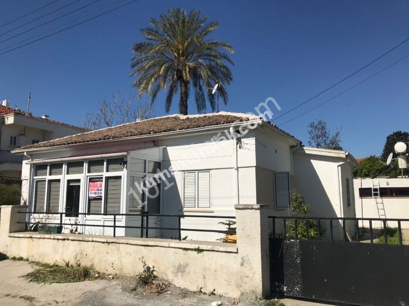 Detached House To Rent in Köşklüçiftlik, Nicosia