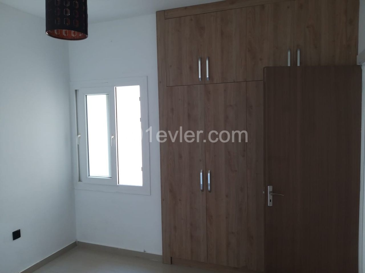 Lefkoşa Ortaköy'de Satlık 3+1 Türk Malı Daire 40,000  Stg