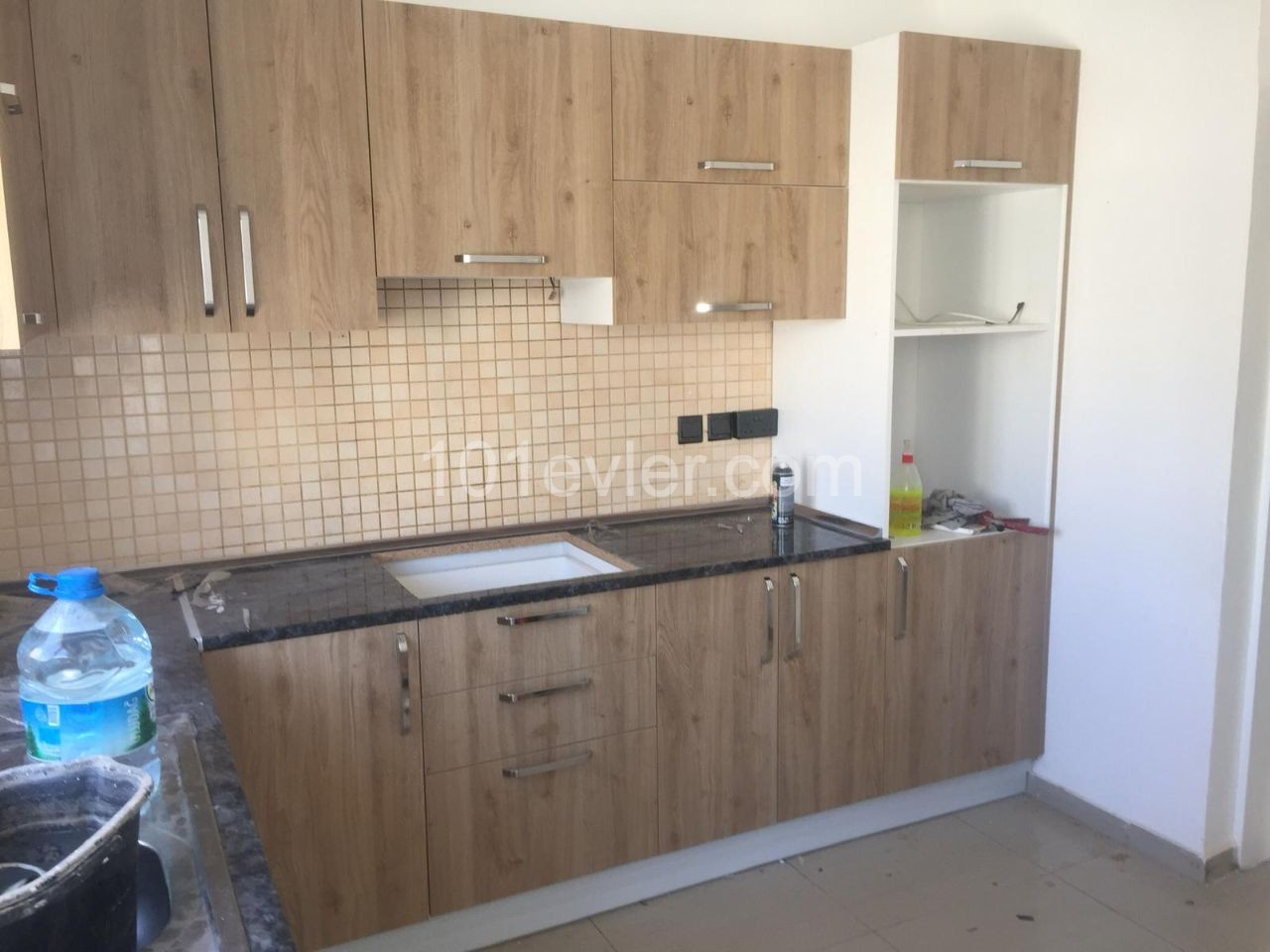 Lefkoşa Ortaköy'de Satlık 3+1 Türk Malı Daire 40,000  Stg