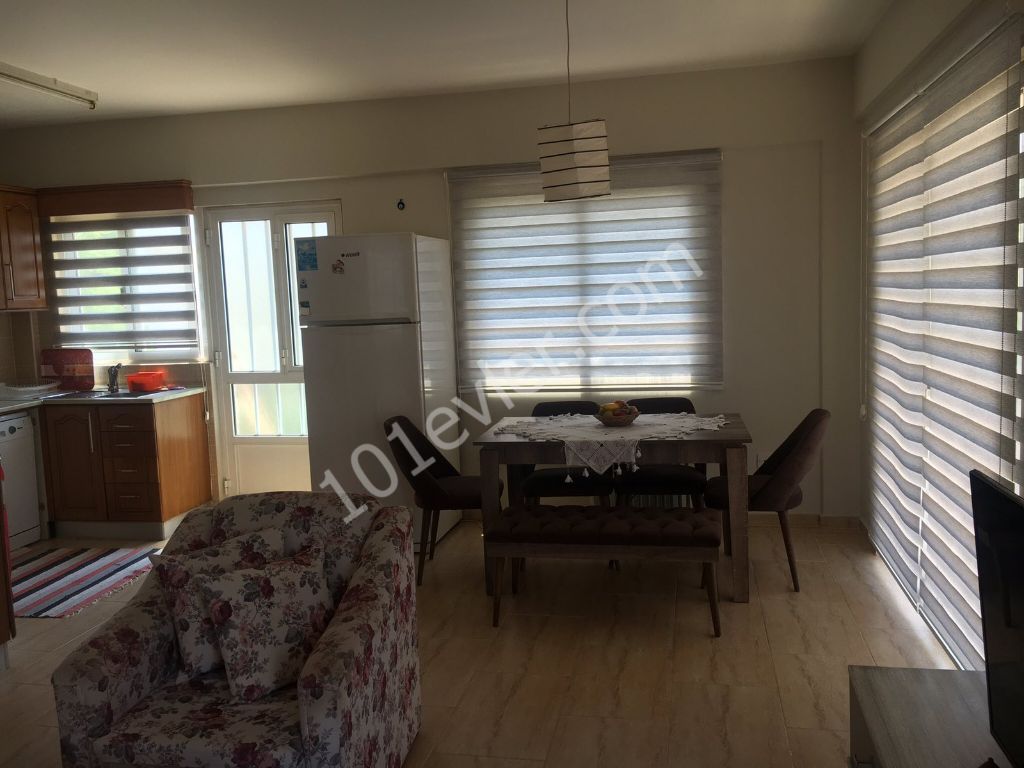 Flat To Rent in Karaoğlanoğlu, Kyrenia