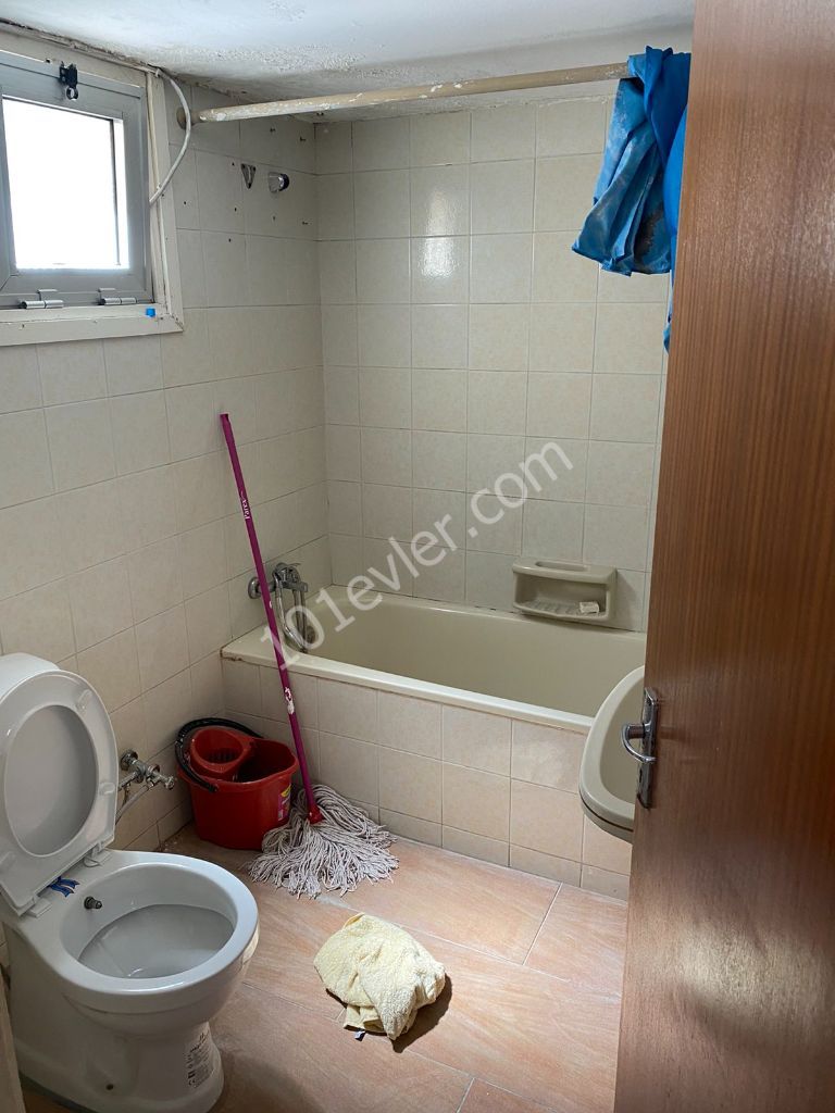 Flat For Sale in Yenişehir, Nicosia