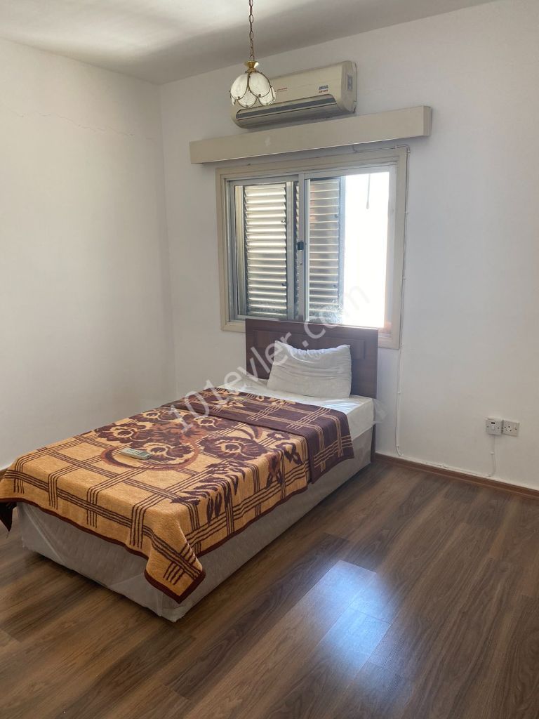 Flat For Sale in Yenişehir, Nicosia