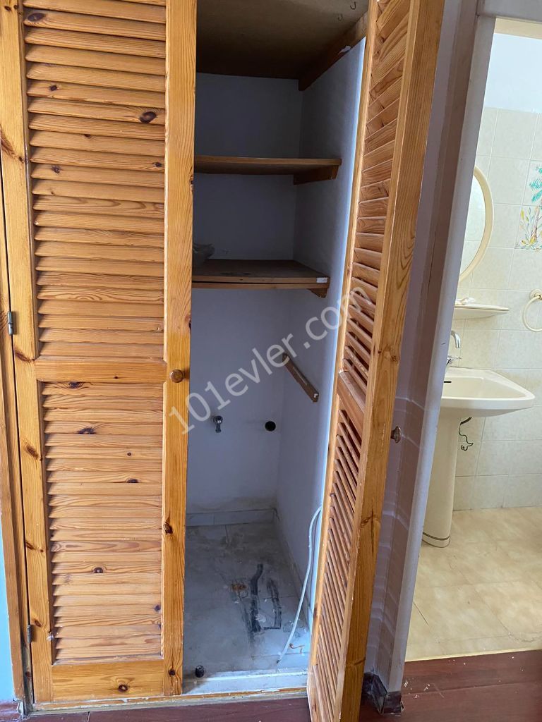 Flat For Sale in Yenişehir, Nicosia