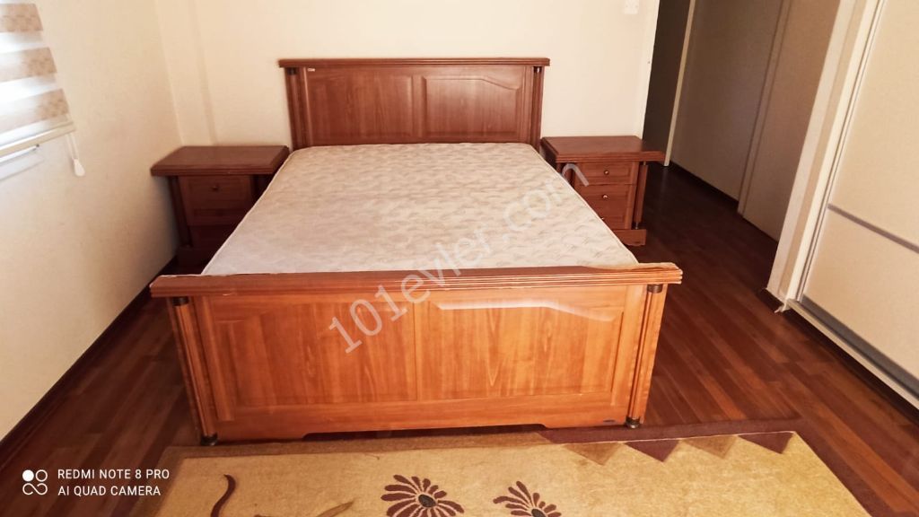 LEFKOŞA HAMİTKÖYDE KİRALIK FUL EŞYALI DAİRE 2500 TL 6+6 ÖDEMELİ