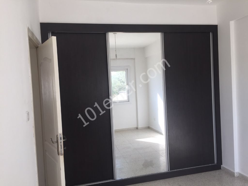 2+ 1 GROUND FLOOR APARTMENT FOR SALE IN NICOSIA HASPOLAT FOR € 32,000 ** 