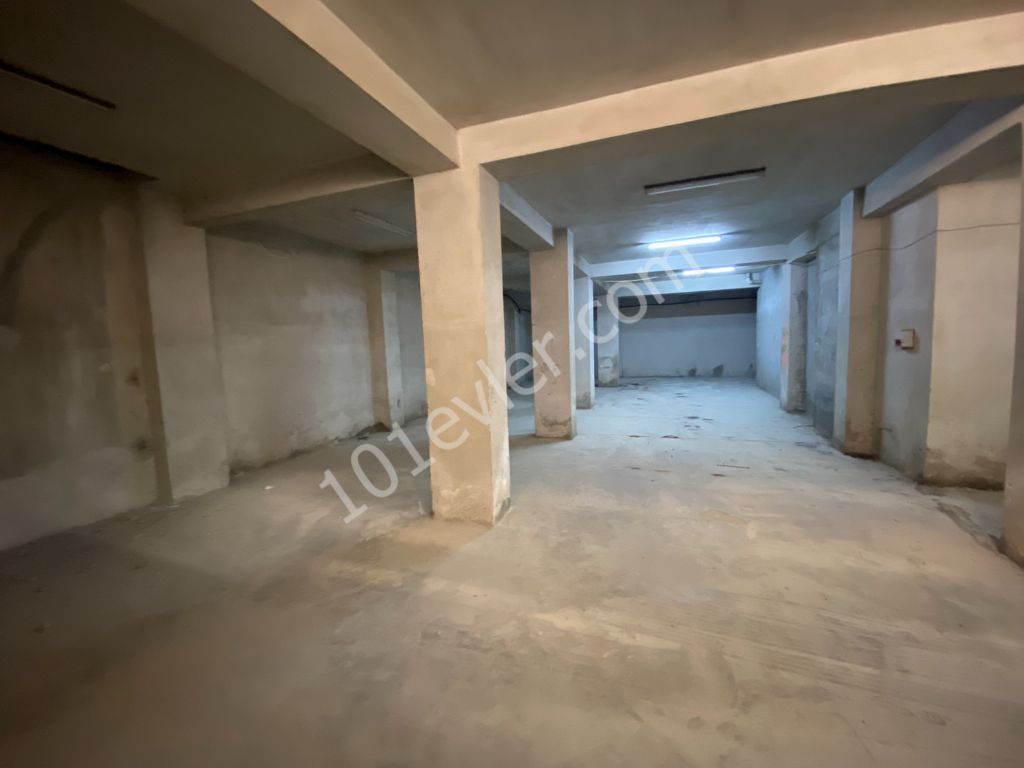 Warehouse To Rent in Köşklüçiftlik, Nicosia