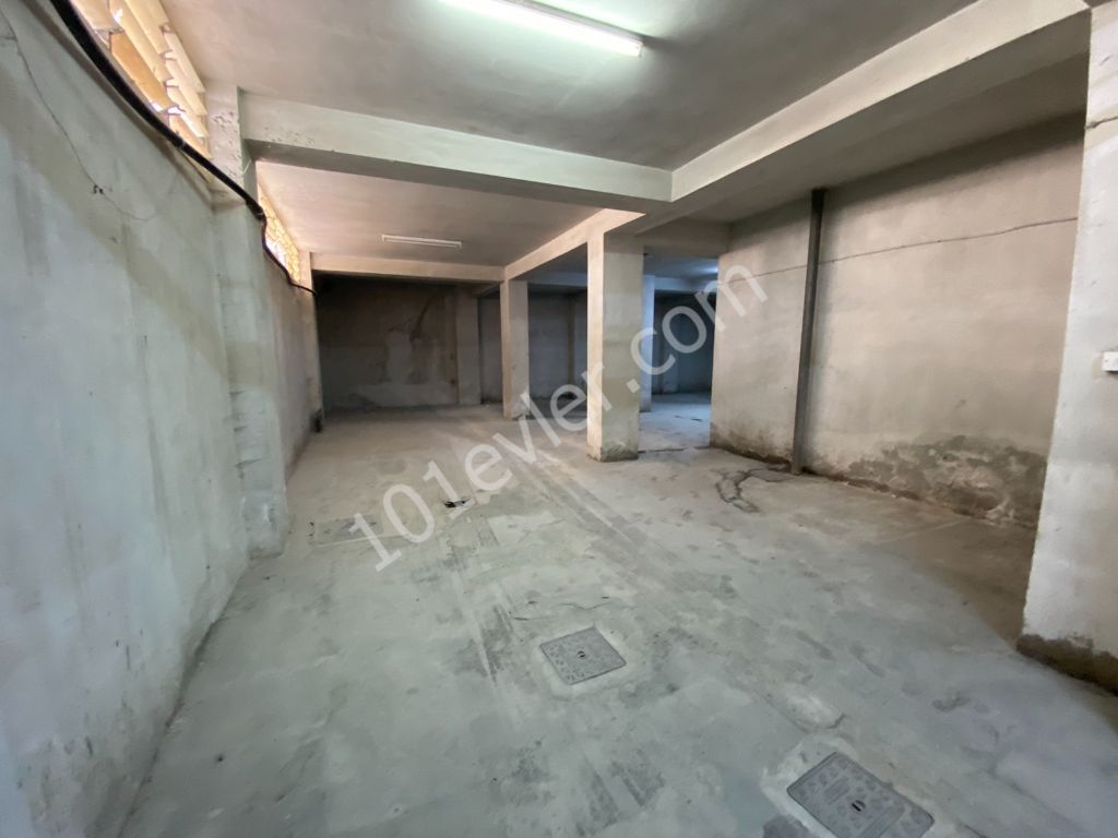 Warehouse To Rent in Köşklüçiftlik, Nicosia