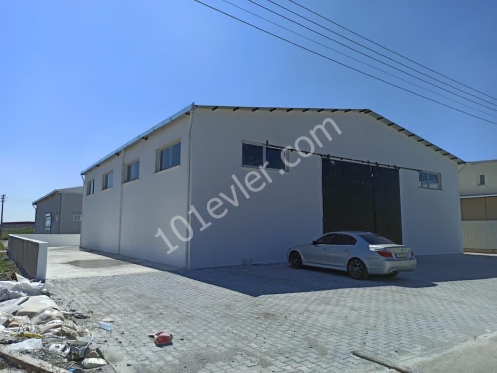 LEFKOŞA ALAYKÖY ORGANİZE SANAYİ BÖLGESİNDE 400 M2 SATILIK FABRİKA 280,000 STG