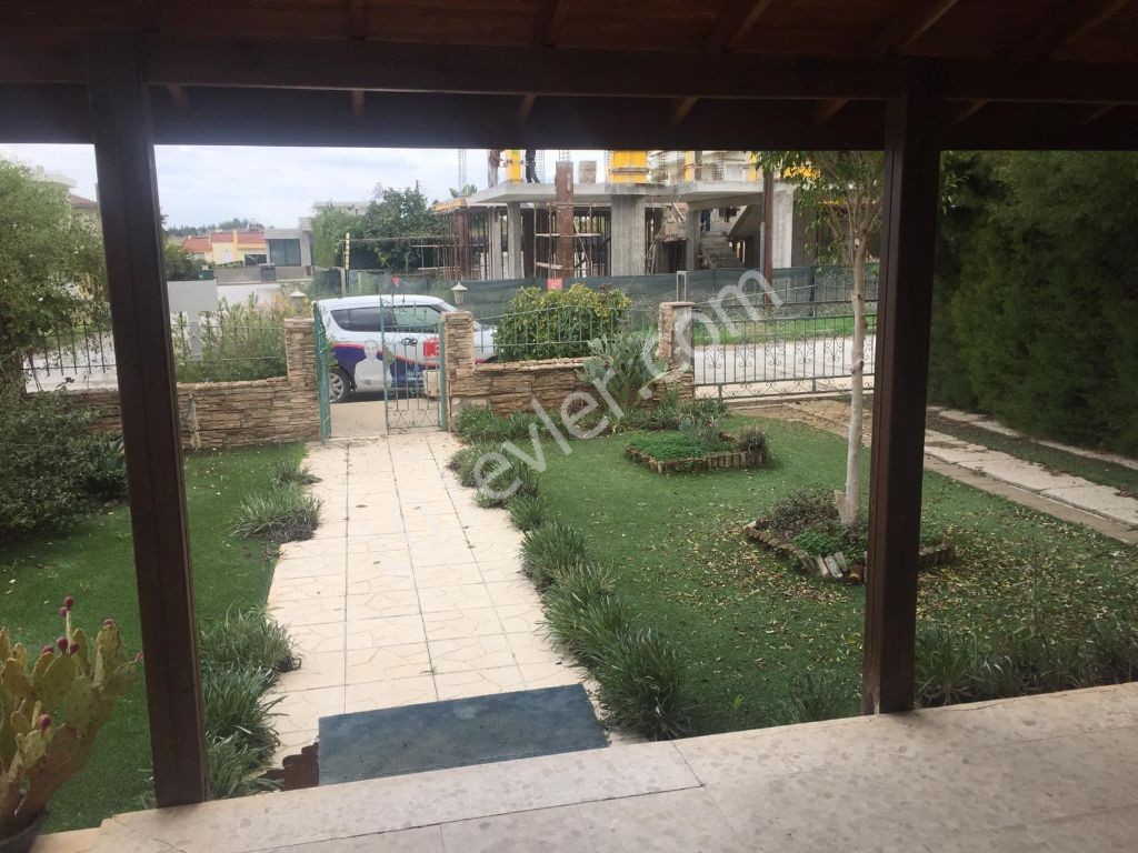 Detached House For Sale in Hamitköy, Nicosia