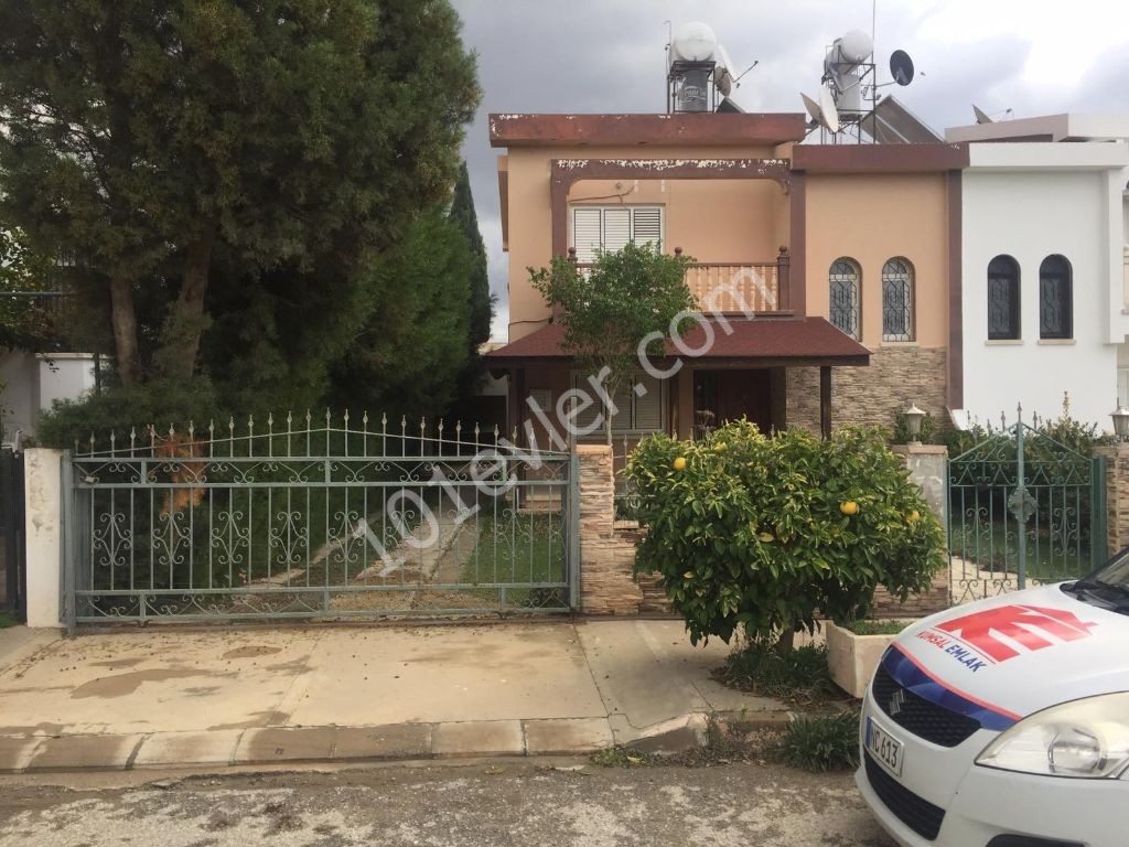 Detached House For Sale in Hamitköy, Nicosia