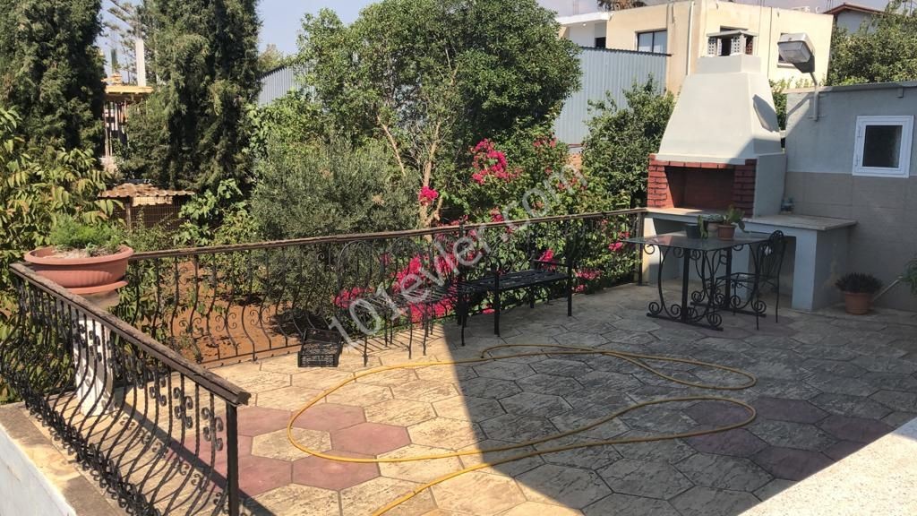 Detached House To Rent in Güzelyurt Merkez, Guzelyurt