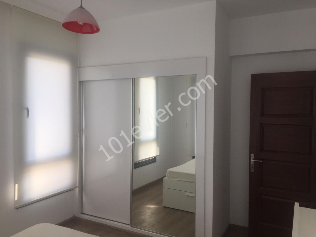 2+1 TÜRKISCHE WOHNUNG ZUM VERKAUF IN NIKOSIA DEREBOYU SANDSTRAND 55,000 STG ** 