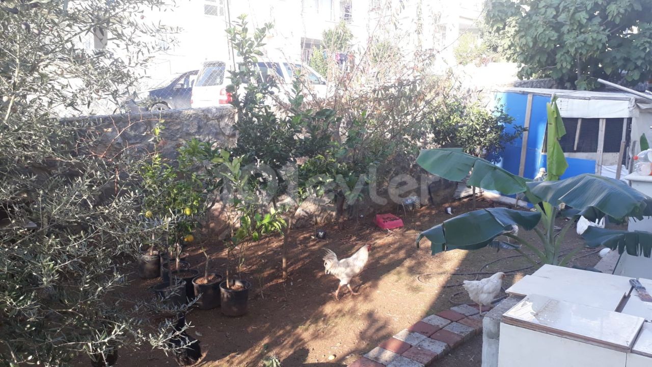 3+ 1 140M2 GROUND FLOOR APARTMENT FOR SALE IN NICOSIA DIKMEN 52,000 STG ** 