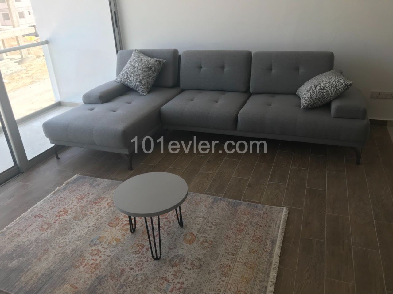 LEFKOŞA KÖŞKLÜÇİFTLİK'DE SATILIK 2+1 LÜX DAİRE 65,000 STG