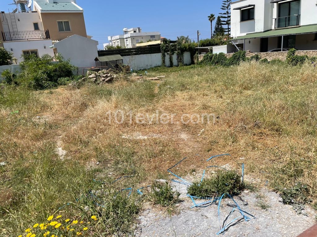 520 M2 Land for Sale in Kyrenia Karaoglanoglu 165 dec000 STG ** 