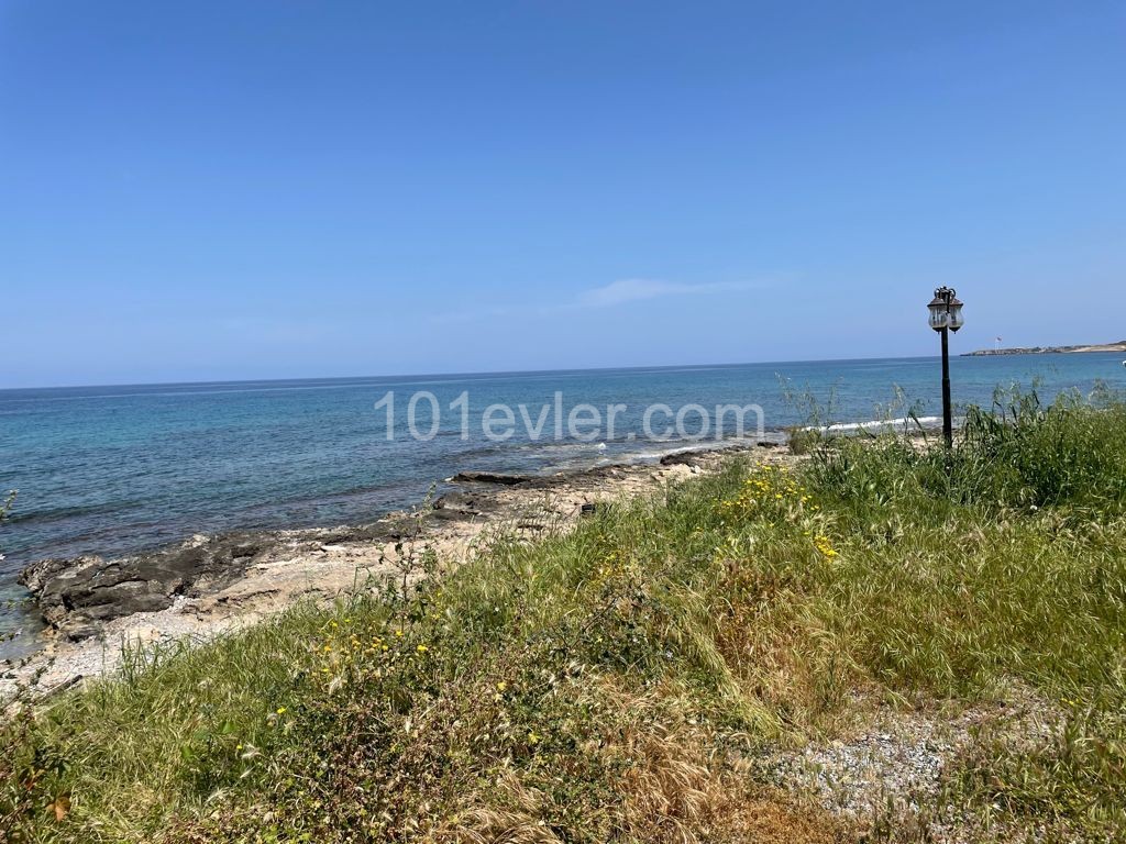 520 M2 Grundstück zum Verkauf in Kyrenia Karaoglanoglu 165.000 STG ** 