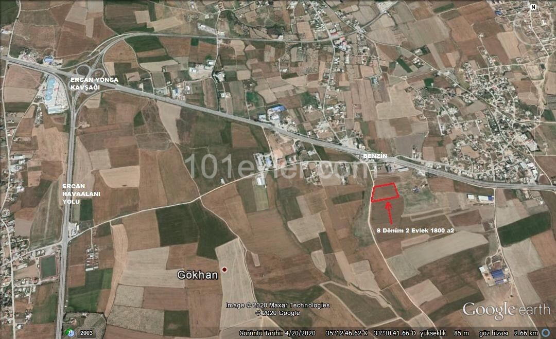 Land for sale in Nicosia Cihangirde 8 acres 2 houses 1800a2, decare 20.000 stg ** 