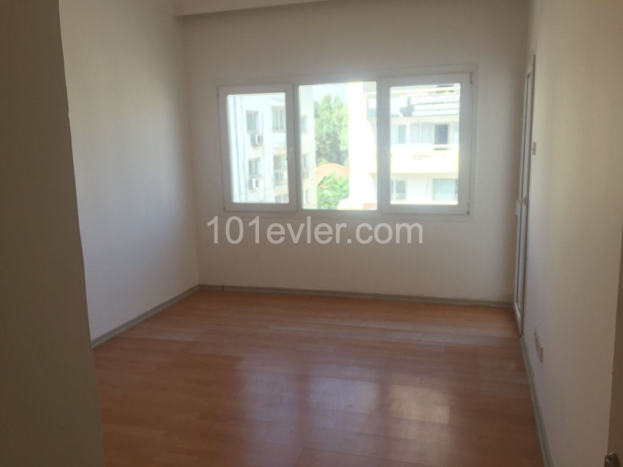 Office To Rent in Köşklüçiftlik, Nicosia