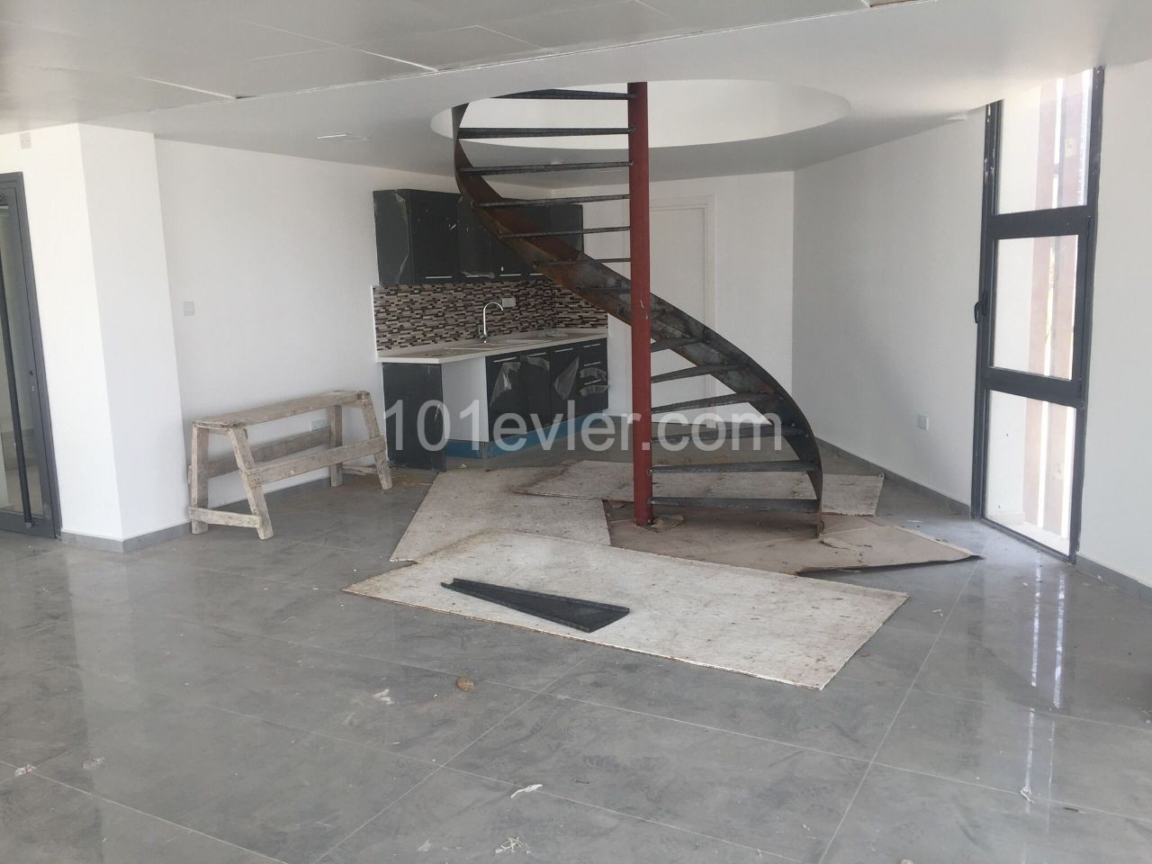 A Complete Building for Rent on Dereboyu Street in Nicosia (Plaza) with a monthly payment of 8,000 STG 1200 m2 ** 