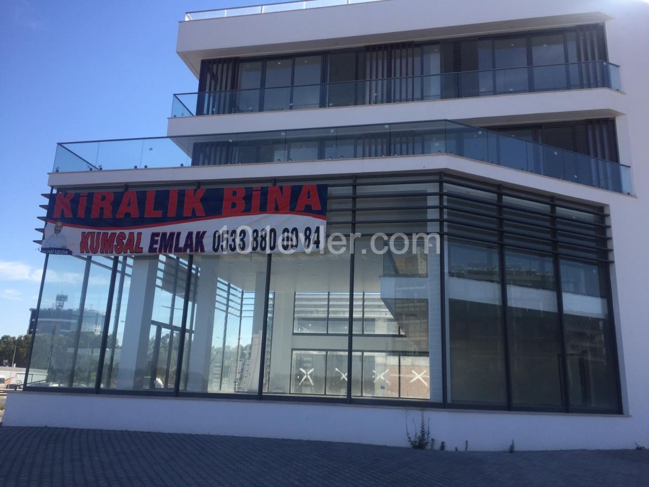 A Complete Building for Rent on Dereboyu Street in Nicosia (Plaza) with a monthly payment of 8,000 STG 1200 m2 ** 