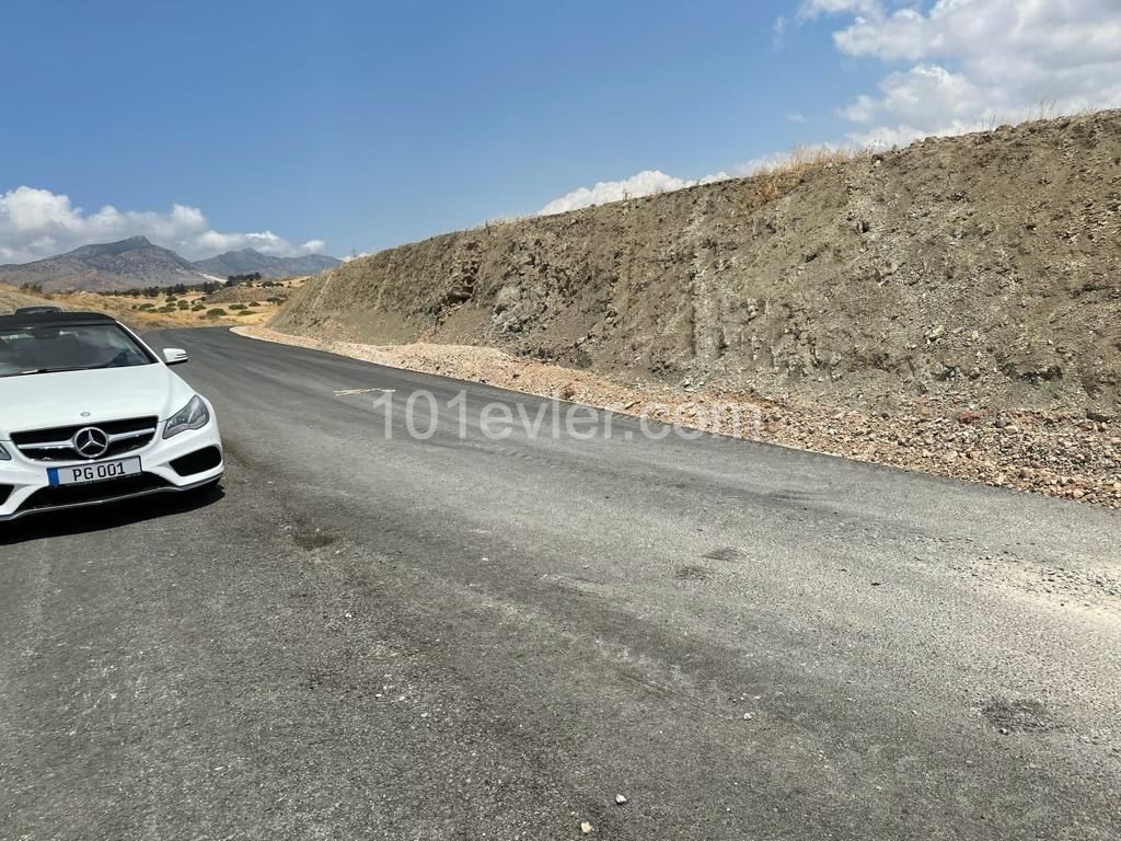 3.5 Acres of Land for Sale in Aşağı Dikmen 75,000 STG ** 