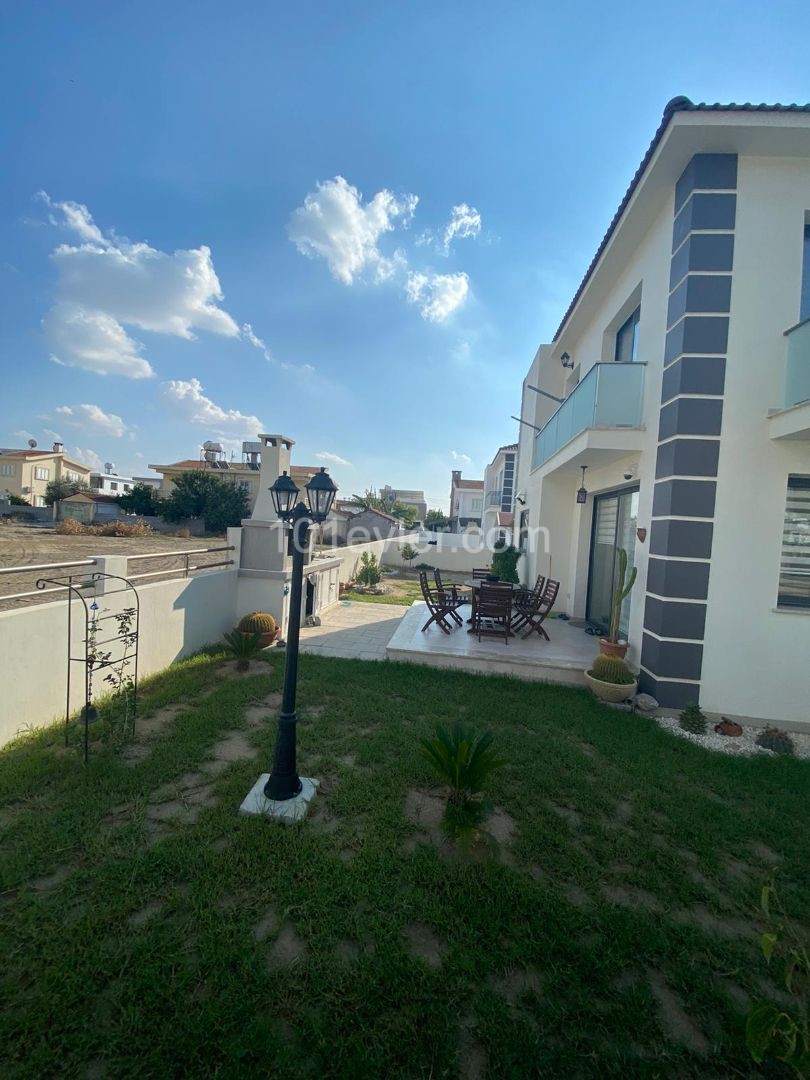 Duplex 3 + 1 Villas for Sale in Nicosia Hamitkoy at Prices Starting from STG 195,000 ** 