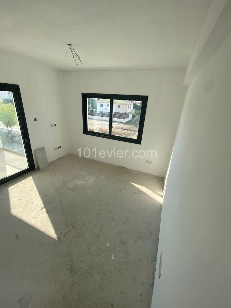 Duplex 3 + 1 Villen zum Verkauf in Nikosia Hamitköy zu Preisen ab 195,000 STG ** 