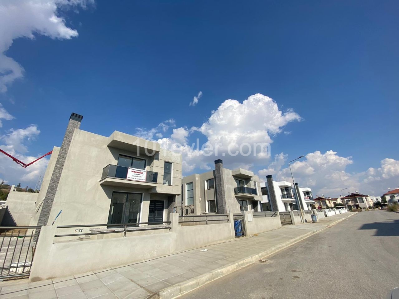 Lefkoşa Hamitköy'de Satılık Dubleks 3+1 Villalar 195,000 STG 'den Başlayan Fiyatlarla