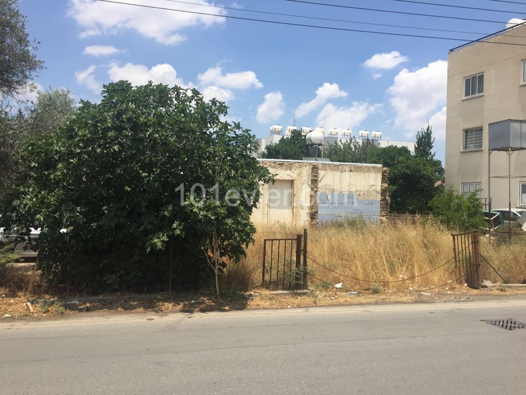 A Plot of Land for Sale with a 5-Decker Construction Permit in Nicosia Kyzylbash for STG 155,500 ** 