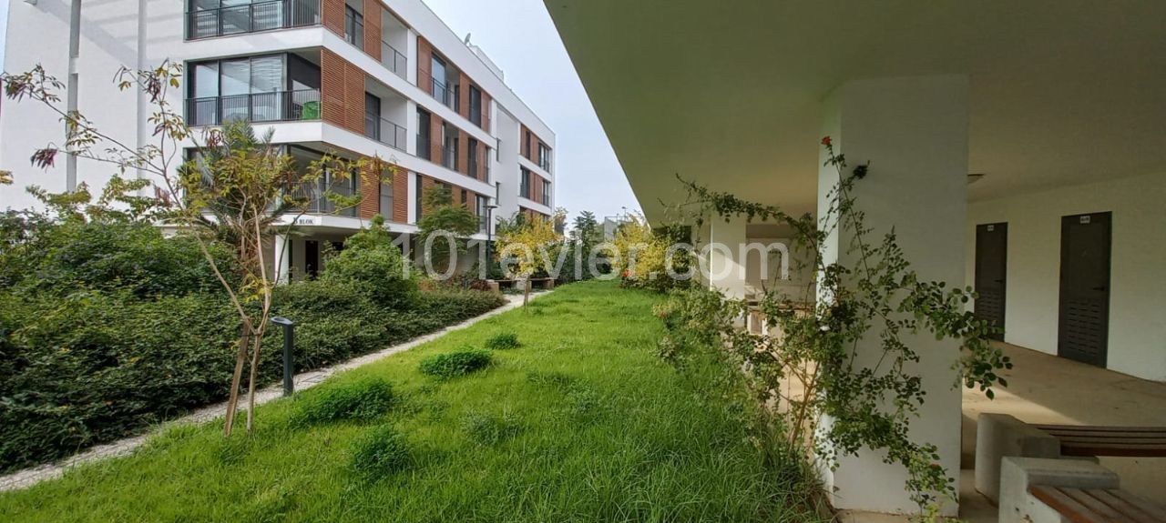 Luxus 3 + 1 Wohnung zum Verkauf in Nikosia Hamitköy 80,000 STG ** 