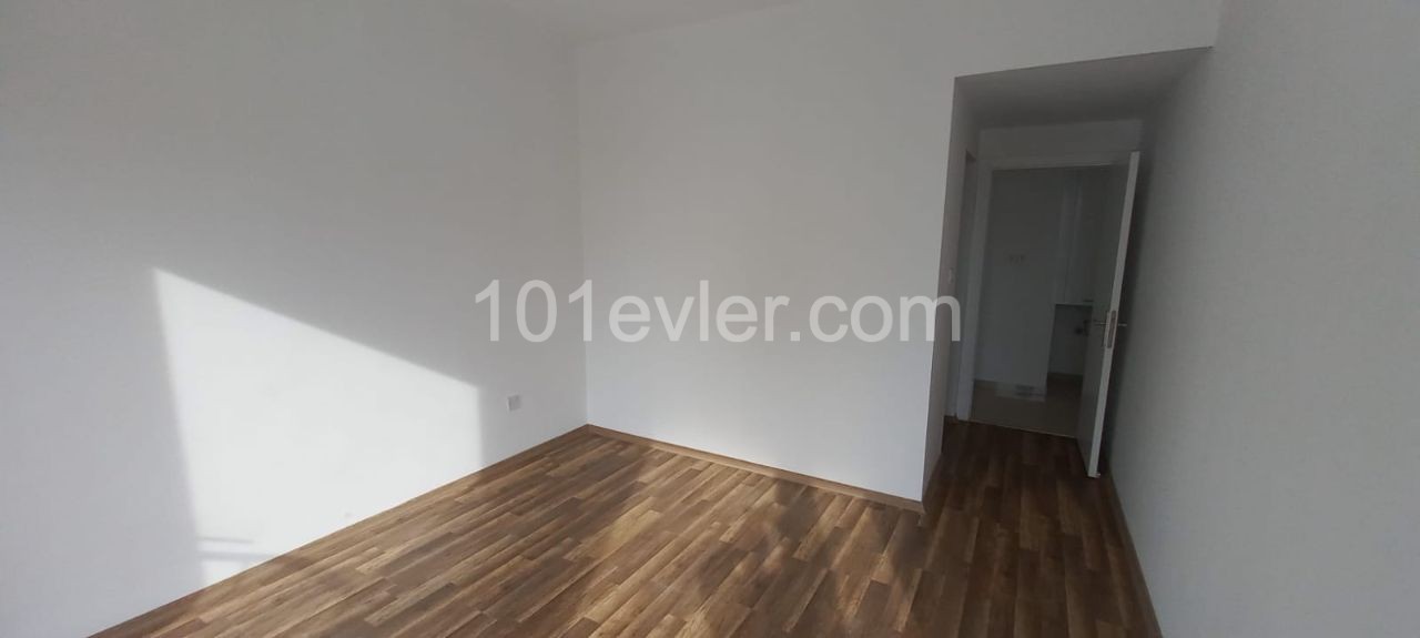 Luxus 3 + 1 Wohnung zum Verkauf in Nikosia Hamitköy 80,000 STG ** 