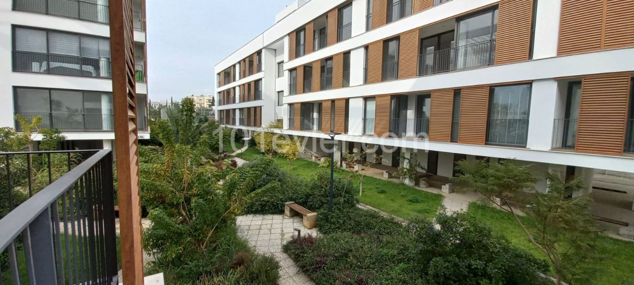 Luxus 3 + 1 Wohnung zum Verkauf in Nikosia Hamitköy 80,000 STG ** 