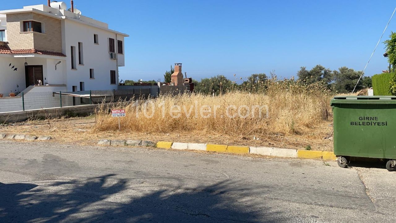 A Plot for Sale in Kyrenia Central, 75,000 STG Suitable for the Construction of a Detached House with a 2-Decker construction permit ** 