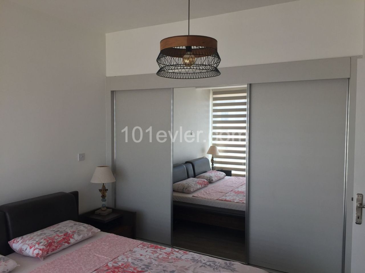 Lefkoşa Kumsal'da Satılık Eşyasız 2+1 140 M2 Penthouse 75,000 STG