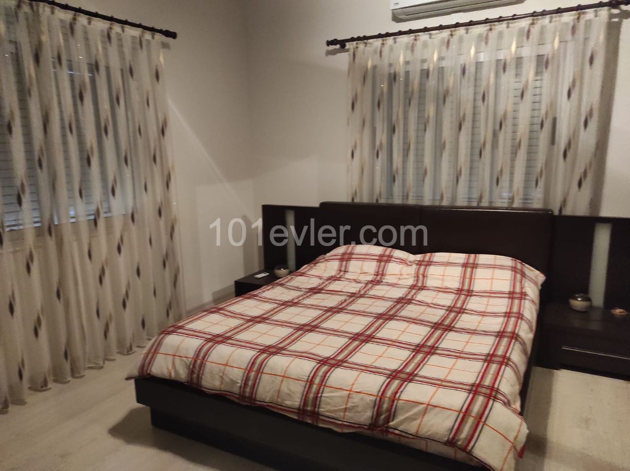 Турецкая квартира 3 + 1 без мебели на продажу в Гирне Босфор 68,000 STG ** 