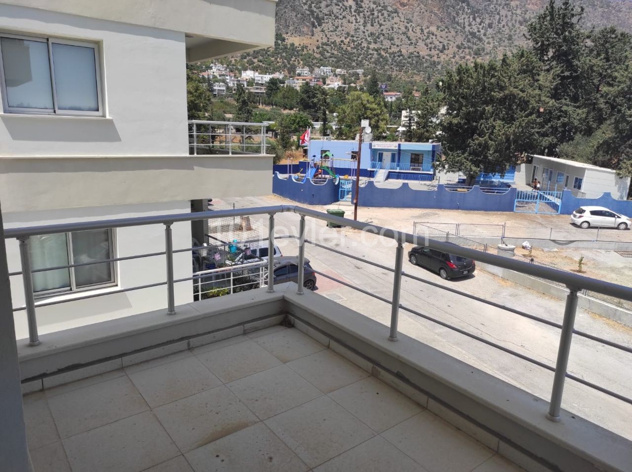 Kyrenia Bosporus in der Türkei 3 + 1 Wohnung zum Verkauf ohne Gegenstände 68,000 STG ** 