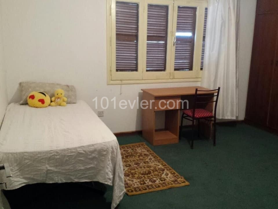 Flat To Rent in Köşklüçiftlik, Nicosia