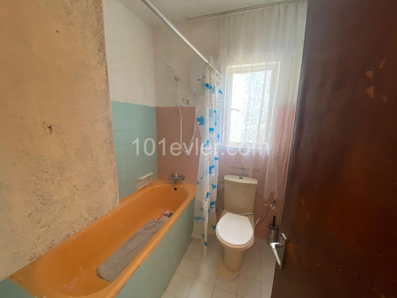 Nicosia / Beach Flat For Sale ** 