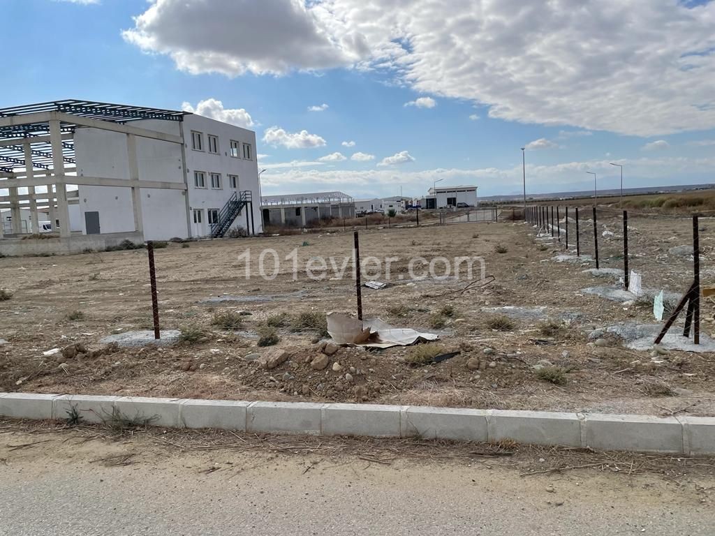 Land For Sale in Nicosia / Alayköy ** 