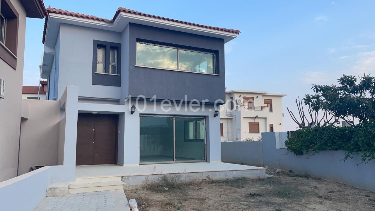 Detached House For Sale in Girne Bosphorus 117,500 STG ** 