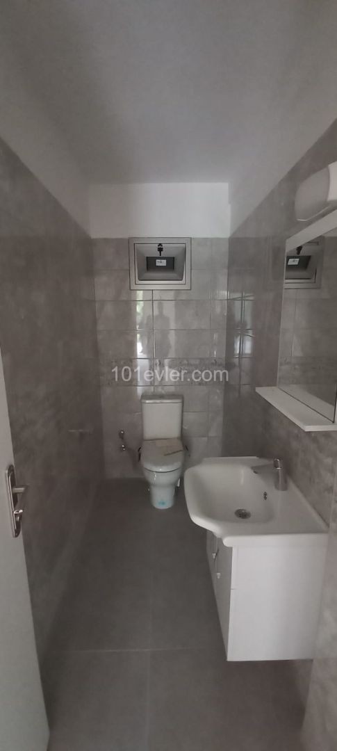 2+1 Flat for Sale with Mountain and Sea View in Kyrenia / Lapta Region ** 